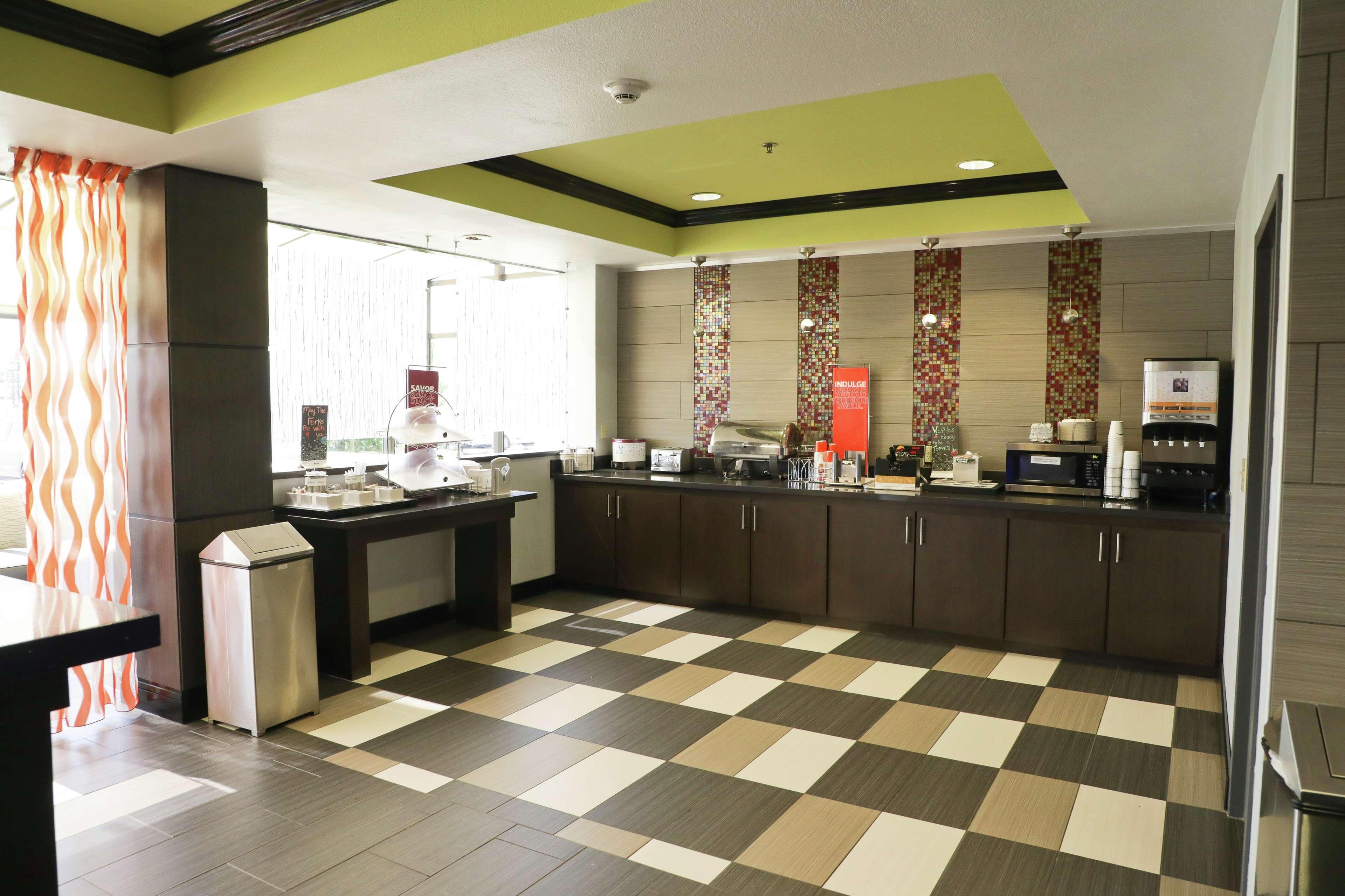 Hampton Inn Muskogee Buitenkant foto