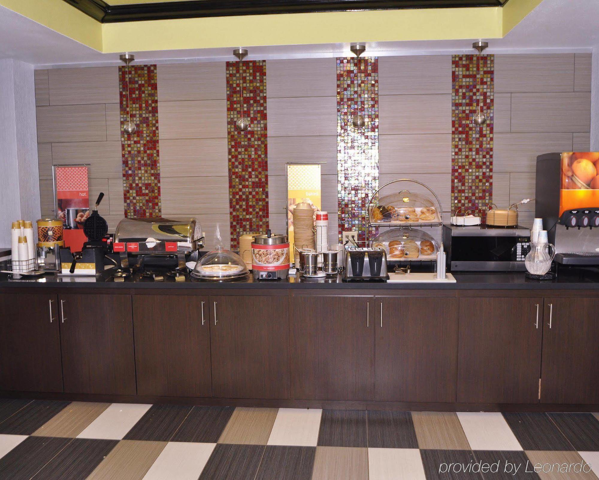 Hampton Inn Muskogee Buitenkant foto