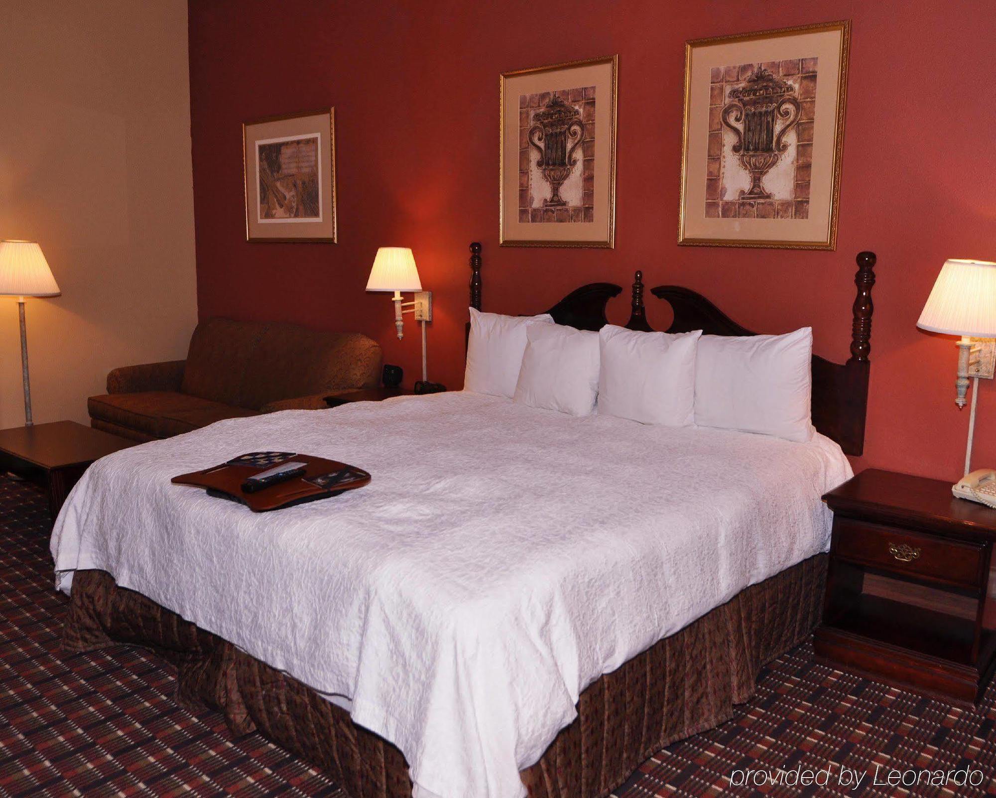 Hampton Inn Muskogee Buitenkant foto